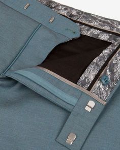 Pocket Design Fashion, Teal Suit, Men Pants Pattern, Tailoring Details, African Shirts For Men, Sewing Pants, Tailoring Techniques, Trousers Details, Designer Suits For Men