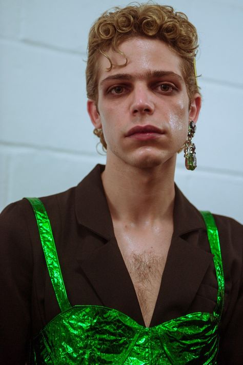 Backstage at MAN SS19: Art School Photography Cleo Glover From  Dazed Gender Expression, Expression Photography, Expressions Photography, Man Suit, Queer Fashion, School Photography, Pink Pumps, Declaration Of Independence, Performance Art