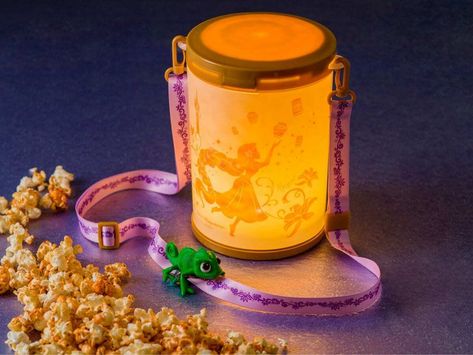 Rapunzel Lantern, Disney Popcorn, Disney Popcorn Bucket, Popcorn Buckets, Tokyo Kawaii, Popcorn Bucket, Tangled Rapunzel, Disney Rapunzel, Disney Artwork