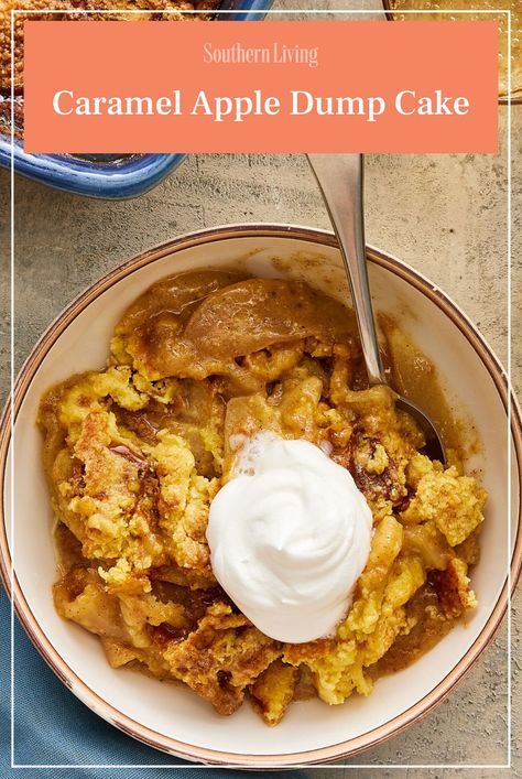 Apple Dump Cake Recipe, Apple Dump Cake, Caramel Apple Dump Cake, Brown Butter Chocolate Chip Cookies, Apple Dump Cakes, Southern Desserts, Apple Dessert, Apple Dessert Recipes, Spice Cake Mix