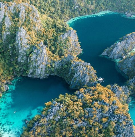 Jonas Hornehoj Drone Photography Aerial Photos of Asia Asian Landscapes Twin Lagoon, Birds Eye View Photography, Tacloban City, Philippines Palawan, Philippines Cities, Coron Island, Coron Palawan, Drone Flying, Asian Landscape