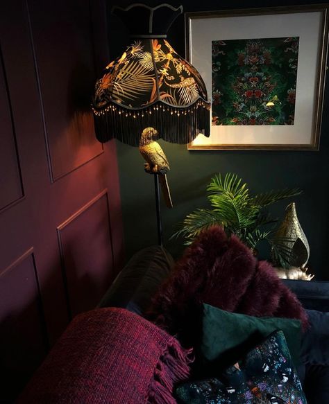 Dark Feminine Aesthetic Living Room, Jewel Tone Vintage Bedroom, Dark Green And Burgundy Living Room, Dark Green And Purple Living Room, Green And Purple Home Decor, Moody Whimsical Interior, Green Burgundy Living Room, Deep Green Room, Dark Jewel Tone Living Room