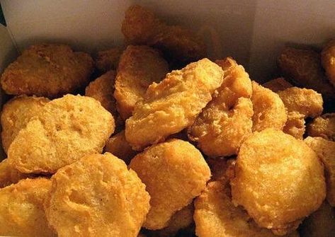 @ItsFoodPorn : McNuggets are my go-to meal! https://t.co/5HJSm3FmXi Chicken Nuggets, Food Obsession, Food Cravings, I Love Food, Junk Food, Street Food, Love Food, Food Lover, Food Blogger