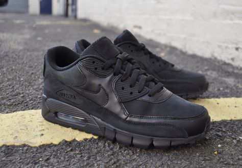 Nike blackout air max 90s 😍👅 #nike #black #airmax90 #shoe #style Air Max 90s, Black 90s, 90s Nike, Discount Nikes, Nike Air Max 90, Shoe Style, Nike Black, Air Max Sneakers, Air Max