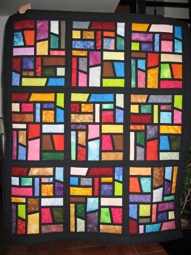 Stained Glass Quilt Patterns Free Quilting Patterns Free, Charm Pack Quilts, Stained Glass Quilt, Stained Glass Patterns Free, Rainbow Quilt, Machine Quilting Designs, Patchwork Quilt Patterns, Colorful Quilts, Stained Glass Projects