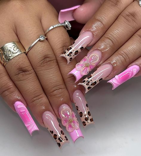 2024 Nail Designs, Pink Cheetah Nails, Cheetah Nails, Hard Nails, Girly Acrylic Nails, Unique Acrylic Nails, Bling Acrylic Nails, Acrylic Nails Coffin Short, Gem Nails