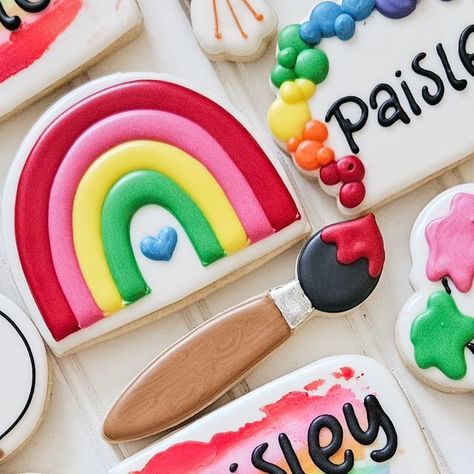 Rainbow Cookies, Art Birthday Party, Instagram Happy Birthday, Rainbow Birthday, Royal Icing Cookies, Custom Cookies, Sugar Cookies Decorated, Artist On Instagram, Royal Icing