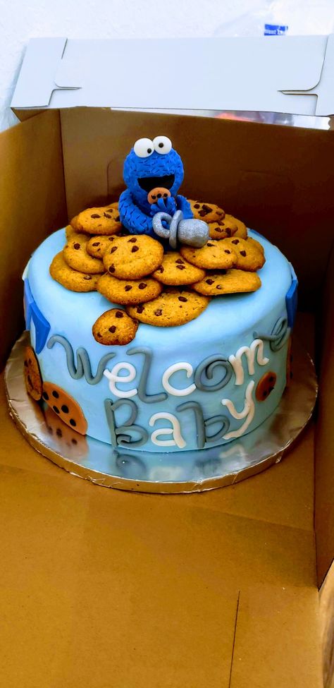 How To Make A Cookie Monster Cake, Sesame Street Baby Shower Theme, Cookie Monster Baby Shower Cake, Cookie Monster Baby Shower Theme, Sesame Street Baby Shower Ideas, Cookie Monster Baby Shower Ideas, Cookie Monster Cakes, Baby Cookie Monster, Monster Baby Showers