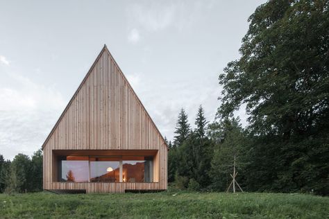 Bregenz-based Bernardo Bader Architekten designed Haus Gap... Barragan Architecture, Switzerland Architecture House, German Architecture Traditional, Bernardo Bader, Luis Barragan Architecture, Wood Facade, Facade Cladding, Exterior Stairs, Architect Design House