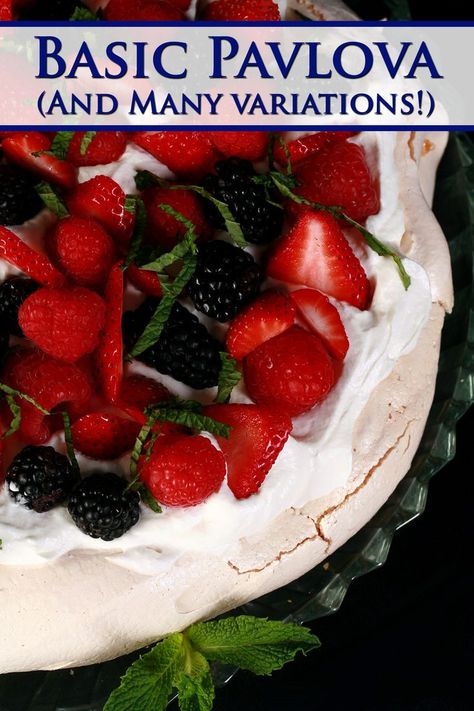 A close up photo of a vanilla Pavlova topped with berries. Merangue Recipe With Fruit, Meringue Fruit Dessert, Pavlova Base Recipe, Summer Pavlova Recipe, Baked Meringue Dessert, Marange Recipe, Easy Pavlova Recipe, Australian Pavlova, Australian Pavlova Recipe