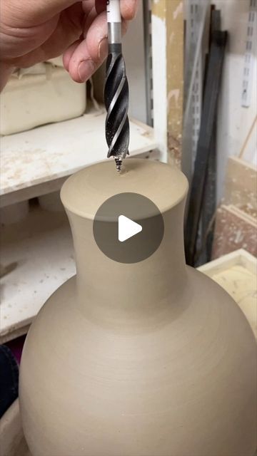 Lamp Ceramic Design, Raku Lamp, Pottery Lamp Base, Clay Lamp, Pottery Lamps, How To Make Ceramic, Pottery Lighting, Ceramic Lamp Base, Make A Lamp