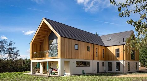 Case study: Glen lodge | Wienerberger UK Oak Cladding, Bungalow Extensions, Realistic Render, Flat Roof Extension, Slate Roof Tiles, Inspiring Architecture, Brick Interior Wall, Brick Interior, Bungalow Renovation