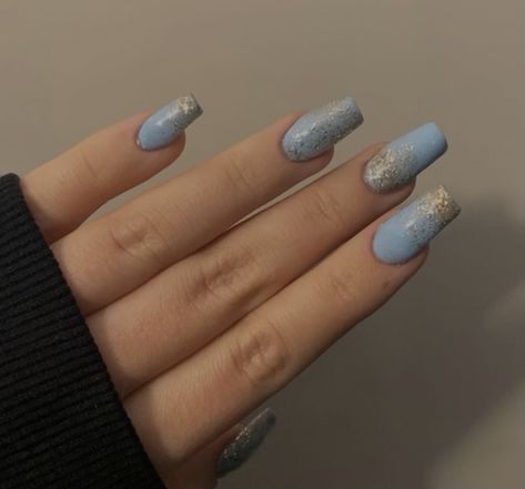 Cinderella Themed Nails, Blue Wedding Theme Centerpieces, Cinderella Nails, Disney Princess Nails, Quince Nails, Light Blue Nails, Prom 2023, Winter Nails Acrylic, Blue Themed Wedding