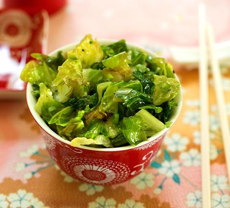 Fried Lettuce, Stir Fry Lettuce, Lettuce Recipe, Daniels Fast, Chinese Coleslaw, Mcdougall Diet, Lettuce Recipes, Chinese Vegetables, Light Meals