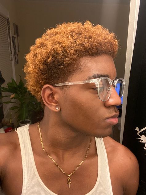 Short Black Man Haircut, Dyed Curly Hair Men Black, Short Dyed Hair Men Black, Dyed Curly Hair Ideas Men, Black Man Hair Dye, Tinted Hair Men, Short Ginger Hair Men, Ginger Afro Men, Short Afro Dyed Hair