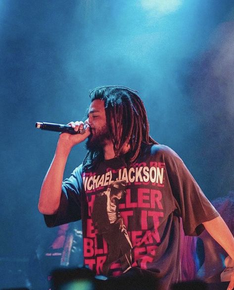 I Love J Cole Pfp, J Cole Pictures, J Cole Pfp Aesthetic, J Cole Pics, J Cole Photos, J Cole Art, Iphone Wallpaper Landscape, J Cole, Rap Wallpaper