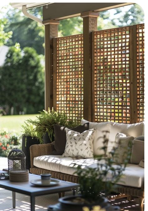 End Of Porch Privacy Screen, Outdoor Patio Ideas Privacy, Lattice Patio Ideas, Outdoor Porch Privacy Ideas, Backyard Deck Privacy Ideas, Screened Porch Privacy Ideas, Fenced In Porch Ideas, Rustic Privacy Screen, Hidden Patio Ideas