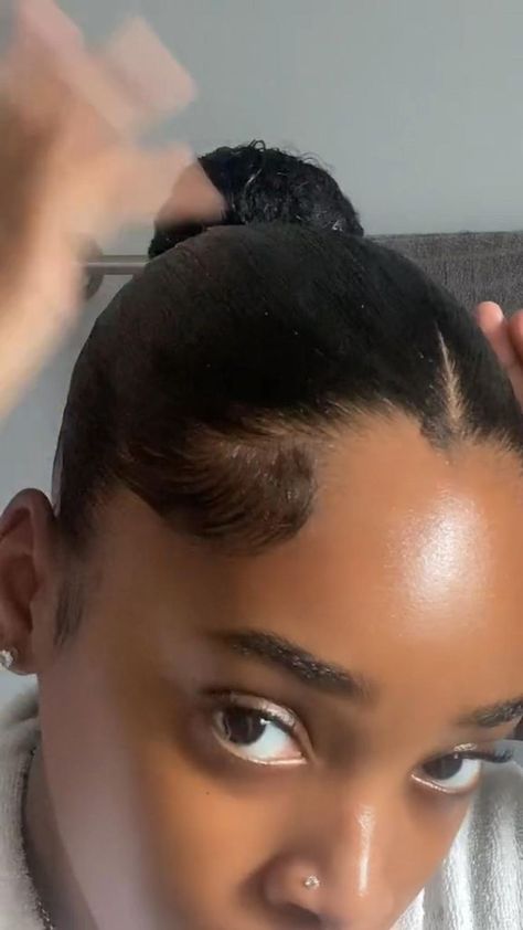 Bun On Natural Hair, Natural Hair Bun, Hair Bun Styles, Sleek Bun Hairstyles, Slick Bun, Short Relaxed Hairstyles, Natural Hair Bun Styles, Sleek Ponytail Hairstyles, Quick Natural Hair Styles