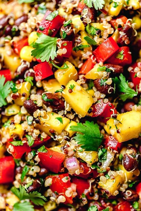 Southwest Black Bean Quinoa Salad, Quinoa Salad With Mango, Mango Quinoa Salad, Quinoa Salads, Bean Salads, Bean Quinoa, Salad Quinoa, Salad Diet, Black Bean Quinoa