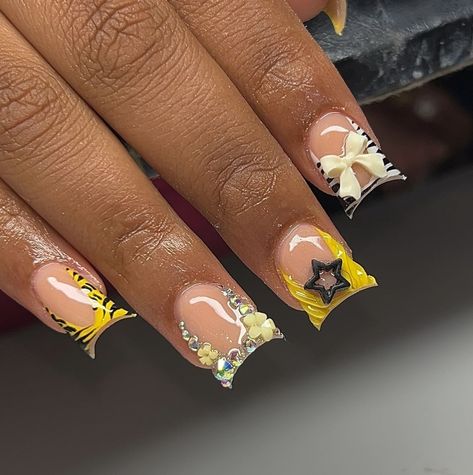 Books Open, Pink Ombre Nails, Long Acrylic Nail Designs, Hard Nails, Drip Nails, Spring Nail Designs, Colored Acrylic Nails, Brighter Days, Girly Acrylic Nails