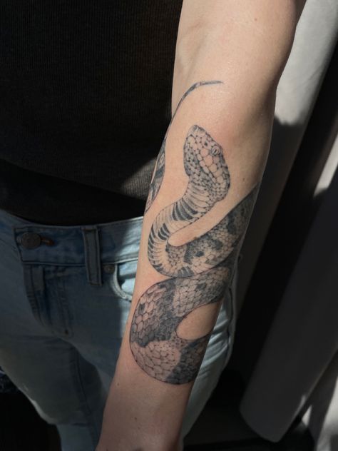 Copperhead tattoo by Sam Mancino - #snaketattoo Copperhead Snake Tattoo, Copperhead Tattoo, Copperhead Snake, Snake Photos, Snake Tattoos, Finger Tats, White Ink Tattoo, Tattoo Parlors, Snake Tattoo