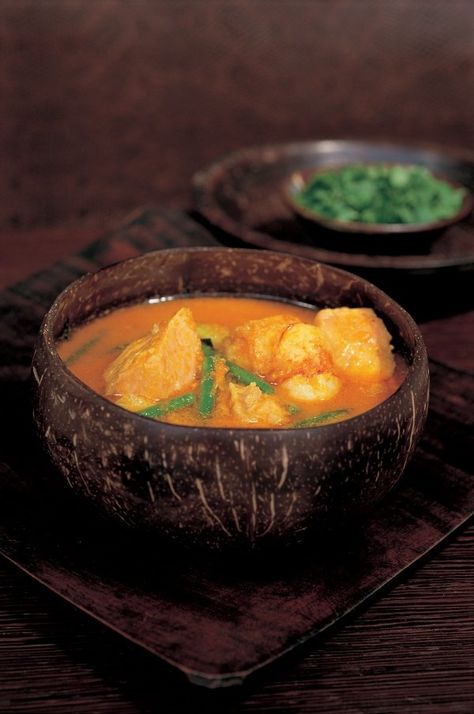 Seafood Curry, Raw Prawns, Yellow Pumpkin, Pumpkin Curry, Nigella Lawson, Fish Curry, Thai Curry, Curry Paste, Curry Recipes