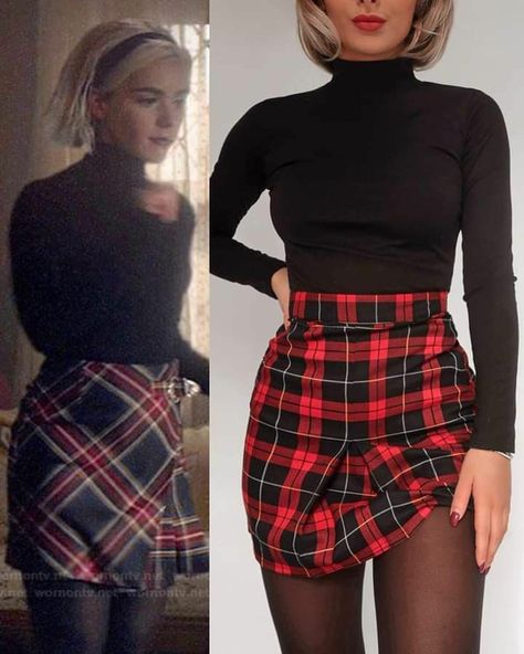 Red Plaid Skirt Costume Halloween, How To Dress Like Sabrina Spellman, Sabrina Style Outfits, Netflix Sabrina Outfits, Caos Sabrina Outfits, Plaid Skirt Halloween Costume Ideas, Sabrina Spellman Outfit Halloween, Sabrina Netflix Outfits, Sabrina Costume Halloween