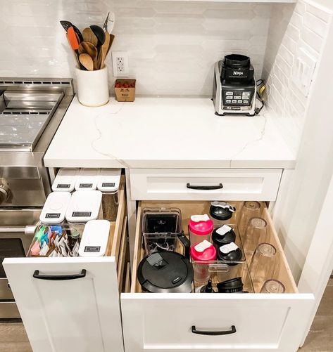 Smoothie Station Kitchen, Smoothie Station, Smoothie Bar, Kitchen Pantry Design, Design Board, Pantry Design, Kitchen Pantry, Board Design, Kitchen Storage Organization