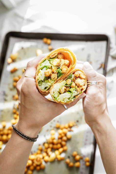 Vegan Chickpea Caesar Salad Wrap Chickpea Caesar Salad, Chickpea Wrap, Caesar Salad Wrap, Caesar Wrap, Toasted Chickpeas, Chicken Caesar Wrap, Vegan Lunch Box, Salad Wrap, Easy Vegan Lunch