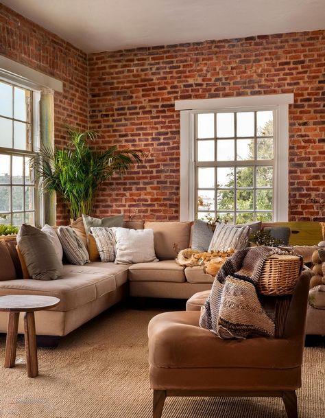 Exposed Brick Walls Brick Wall With Windows, Country Style Living Room Ideas, English Cottage Living Room, Style Living Room Ideas, Office Bedroom Ideas, Country Style Living, Country Style Living Room, Ruffle Curtains, Brick Interior