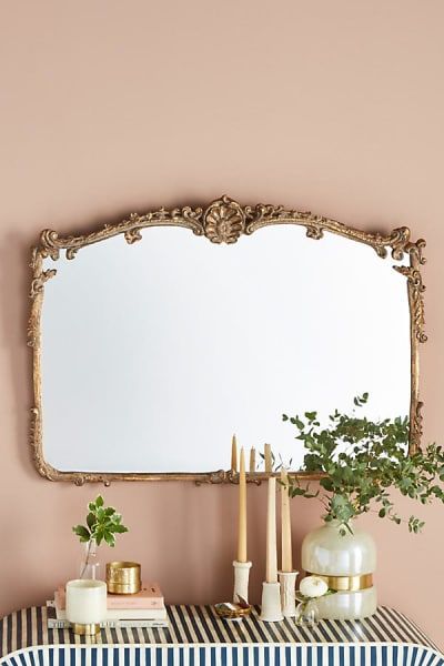 Modern Victorian Decor: Reflect your style with this elegant framed mirror Do It Yourself Decoration, Cute Dorm Rooms, Mirror On The Wall, Design Apartment, Décor Boho, Decor Guide, Retro Home Decor, Décor Diy, Easy Home Decor