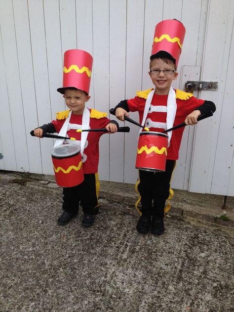 Little Drummer Boy Costume, Drummer Costume, Circus Theme Party Outfits, Fancy Dress Costume Ideas, Carnaval Kids, Music Man Costumes, Dress Costume Ideas, Xmas Costumes, Costume Carnaval