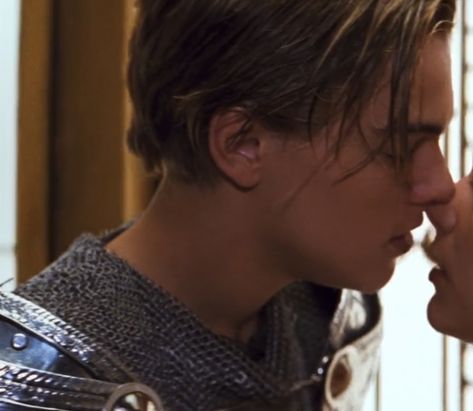 Romeo Juliet 1996, Basketball Diaries, Leo Dicaprio, Romeo And Juliet, Leonardo Dicaprio, Cutie Patootie, Love Of My Life, Romance, Quick Saves