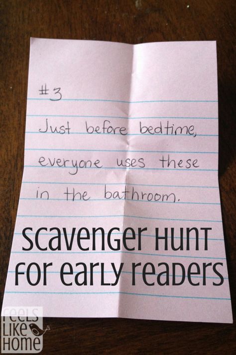 Scavenger Hunt for Early Readers Writing Centers, Preschool Homeschool, Literacy Games, Learning Tips, Scavenger Hunt For Kids, Scavenger Hunts, Reading Games, Reading Instruction, Active Kids