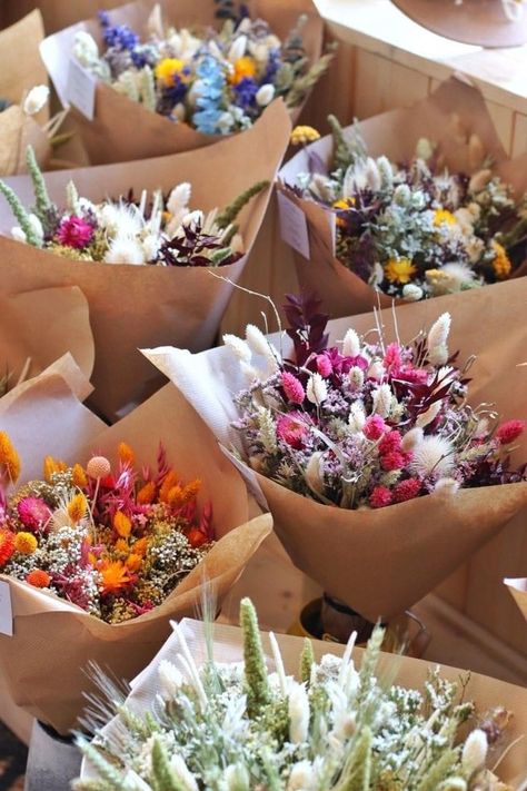 Flowers 2023, Dry Flowers, Small Bouquet, Dried Flower Bouquet, Dried Flower Arrangements, Large Photos, Flower Farm, Flower Market, Pop Up Shop