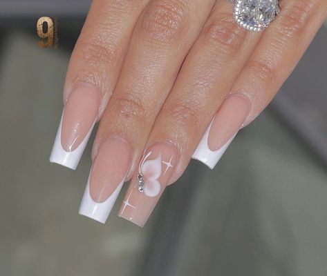 French Tip Acrylic Nails With Rhinestone, Gel Nails Shape, Quinceanera Nails, Purple Acrylic Nails, Red Acrylic Nails, French Tip Acrylic Nails, Simple Acrylic Nails, French Acrylic Nails, Blush Nails