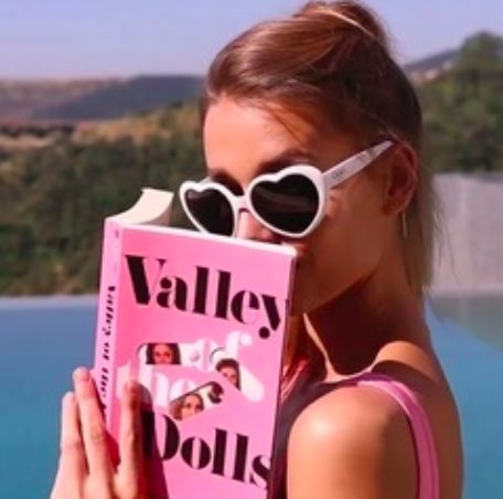 Women Reading A Book, A Girl, We Heart It, Lost, Dolls, Reading, Sunglasses, Pink