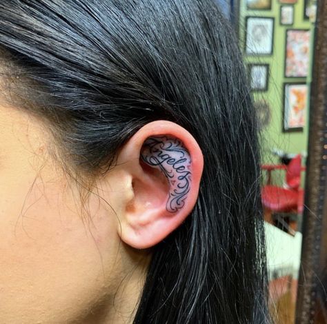 Inside Ear Tattoos, Ear Tattoo Inner, Bite Mark Tattoo, Inner Ear Tattoo, Inside Ear, Sharpie Tattoos, Inner Ear, Pretty Tattoos For Women, Design Drawings