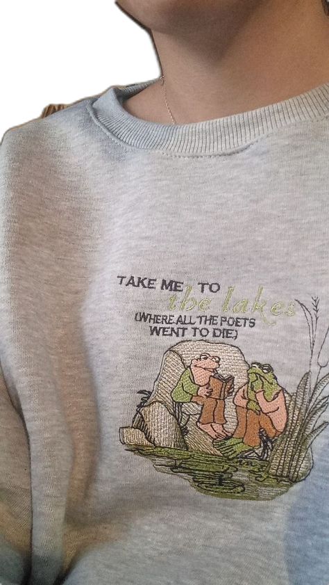 Take Me To The Lakes, Folklore Taylor Swift, Dog Mom Life, Hippie Grunge, Frog Shirt, Personalized T Shirt, Frog And Toad, Embroidered Sweatshirt, Cute Fits