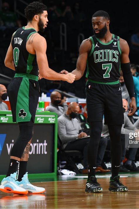 Jason Tatum And Jaylen Brown, Jayson Tatum And Jaylen Brown Wallpaper, Jaylen Brown And Jayson Tatum, Jaylen Brown Aesthetic, Boston Celtics Aesthetic, Nba Wife Aesthetic, Jayson Tatum Jaylen Brown, Boston Wallpaper, Nba Background