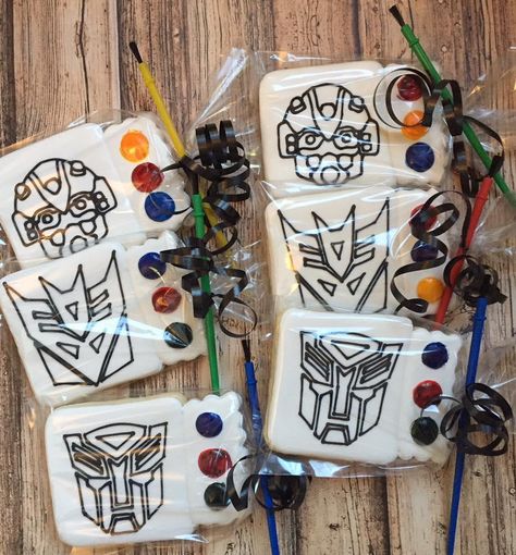 Paint-Your-Own Transformers Cookie Favors Transformers Bday Party Ideas, Transformers Party Ideas, Trans4mer Birthday, Transformer Cookies, Transformers Goodie Bags Ideas, Transformers Birthday Ideas, Transformers Cookies Decorated, Transformers Birthday Party, Transformers Party Favors