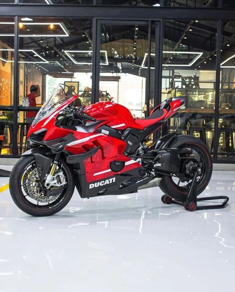 PANIGALERS on Instagram: “@bikeswithoutlimits The One & Only Legendary Ducati Panigale Superleggera V4! A One of A Kind Machine! Presented Via: @One3MotoShop Tag 3…” Ducati Panigale Superleggera V4, Concept Motorcycles Sketches, Ducati 1299 Panigale, Ducati 1299, Ducati Models, Ducati Motor, Ducati Motogp, Ducati Panigale V4, Yamaha Vmax