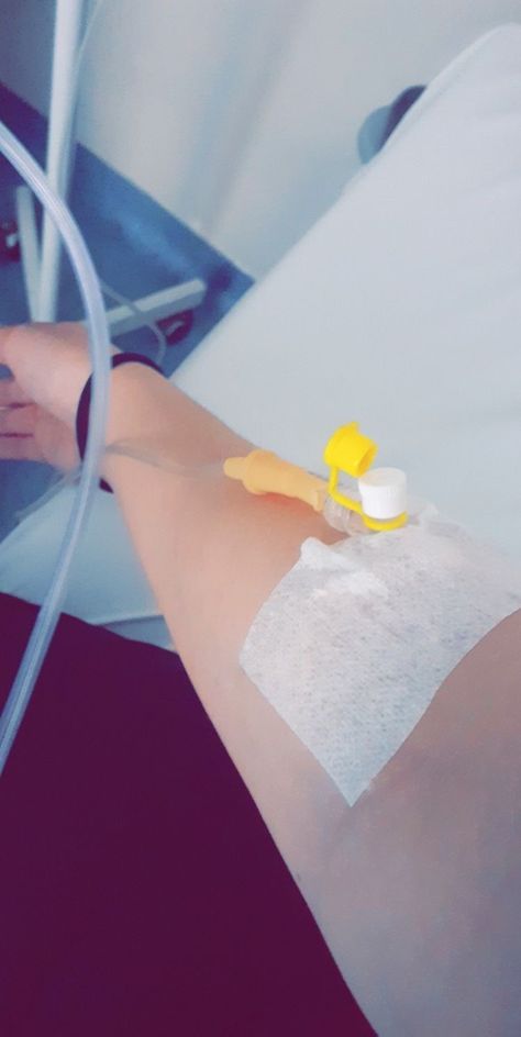 Girl Hand With Drip In Hospital, Hands With Drip In Hospital, Iphone Wallpaper Off White, Veiled Girls, قلادات متدلية, Happy Birthday Love Quotes, Beautiful Profile Pictures, Cool Pictures For Wallpaper, Birthday Post Instagram