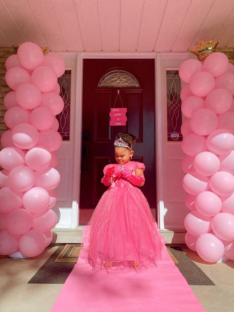 Pink Castle balloon towers for a royal entrance at a toddler Princess Party Royal Party Theme, Pink Princess Sets For Birthday, Toddler Princess Party, Pink Princess Birthday Sets, Princess Castle Balloons, Princess Party Castle Entrance, Pink Playful Princess Dress For First Birthday, Royal Entrance, Pink Princess Party