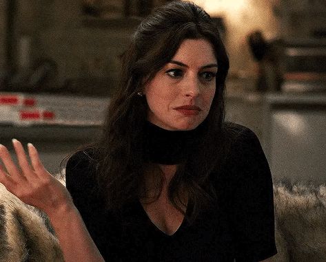 Anne Hathaway Gif, Oceans Eight, Dress Design Sketches, Bio Quotes, Anne Hathaway, Face Claims, Alice In Wonderland, You Never, Designer Dresses