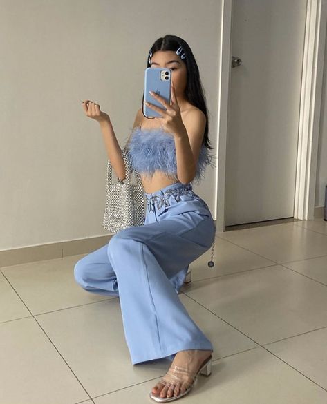 Oanhdaqueen Outfits, Baby Blue Outfit, Sky Blue Outfit, Euphoria Fashion, Western Outfits Men, Outfits 2000s, Blue Outfits, Fiesta Outfit, Outfit Look