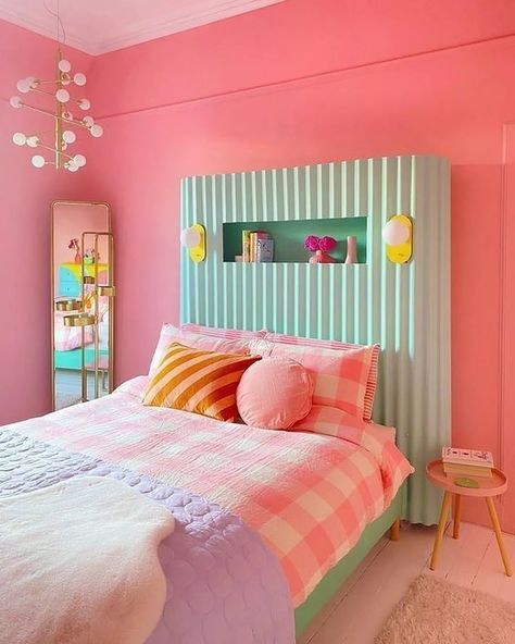 Colorful Chaise Lounge, Deco Studio, Pastel Room, Design Del Prodotto, Maximalism, Cute Room Decor, Room Inspiration Bedroom, Dream Rooms, Dream House Decor