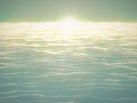 Ocean by Dave Chenell Beste Gif, Gif Illustration, Animiertes Gif, Animation Gif, Ocean Design, Water Ocean, Moving Pictures, Grid Design, Animation Background