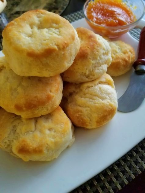 3 Ingredient Buttery Buttermilk Biscuits - Cook Style Eat 3 Ingredient Buttermilk Biscuits, Fried Chicken Side Dishes, Buttered Biscuits, Sweet Potato Oven, Cookie Recipes Oatmeal Raisin, Granola Parfait, Oatmeal Raisin Cookies Chewy, Blue Cheese Sauce, Yogurt Breakfast