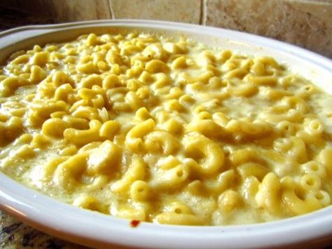 My husband loves Mac n Cheese, I dont. I found this recipe on the back of a box of elbows and adapted it to suit us both. Mac And Cheese Recipe Pioneer Woman, Fontina Cheese Recipes, Pioneer Woman Thanksgiving, Christmas Party Food Appetizers, Thanksgiving Mac And Cheese, Creamy Mac And Cheese Recipe, Homemade Mac And Cheese, Fontina Cheese, Creamy Mac And Cheese